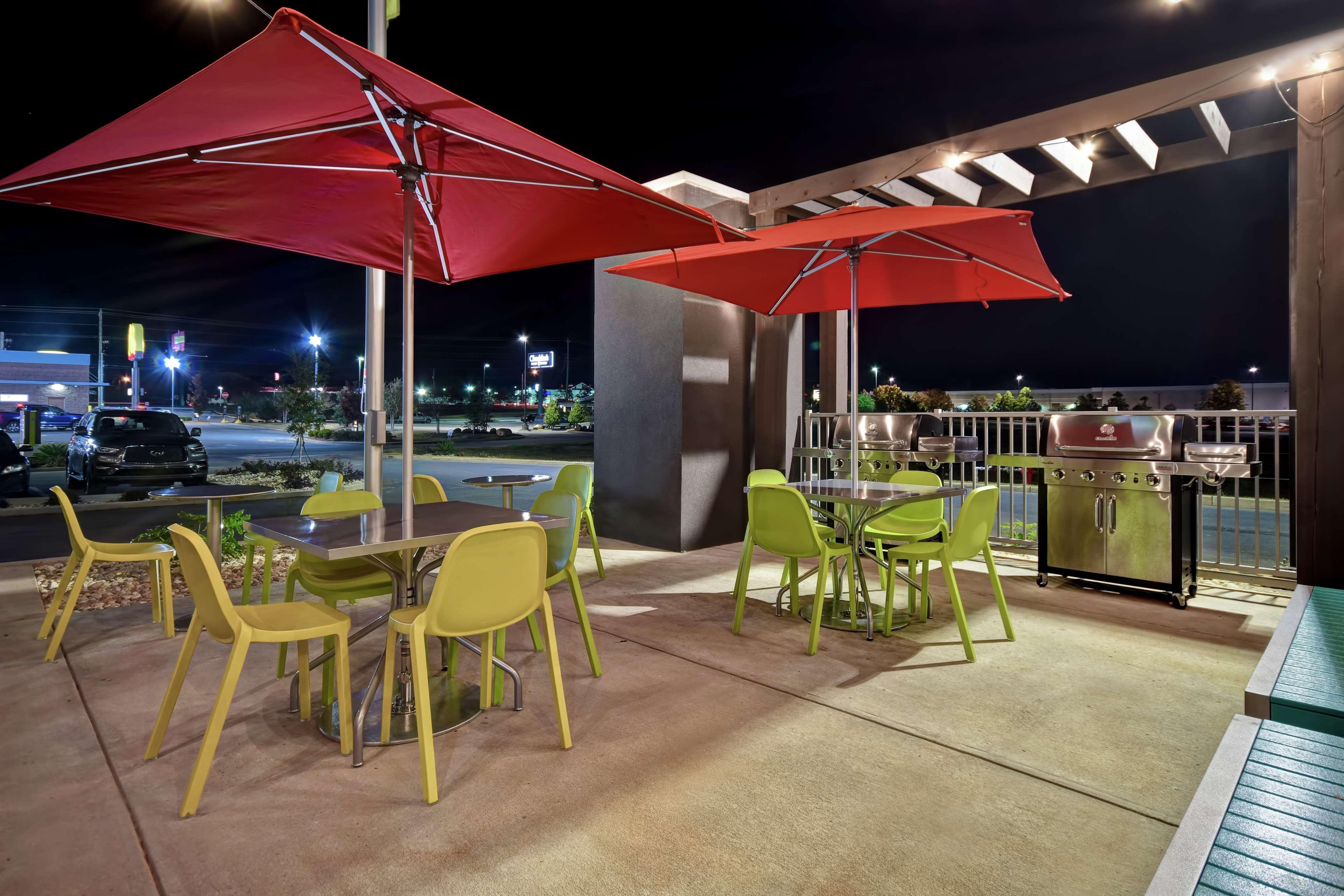 Home 2 Suites By Hilton Dothan Zewnętrze zdjęcie